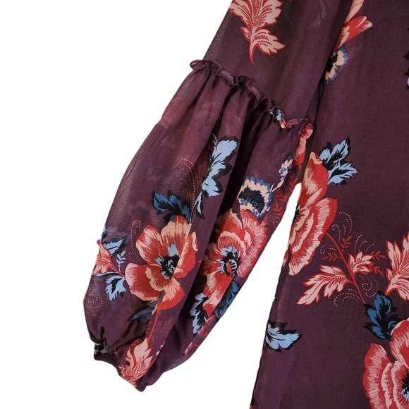 Charlotte Russe Lined Dress With Keyhole Neckline Mauve Size XS Knee Length - Picture 3 of 12